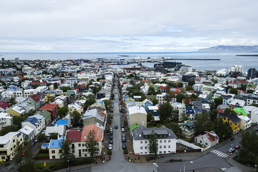冰岛雷克雅未克市景观海洋峡湾天线建筑学市中心远景蓝色街道旅行图片