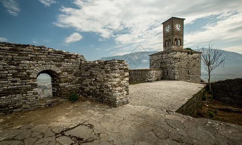 卡斯特诺城堡Gjirokastra的堡垒背景