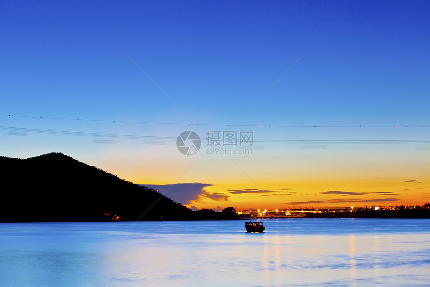 乡村地区香港日落旅行海岸金子支撑假期场景墙纸天空紫色太阳图片