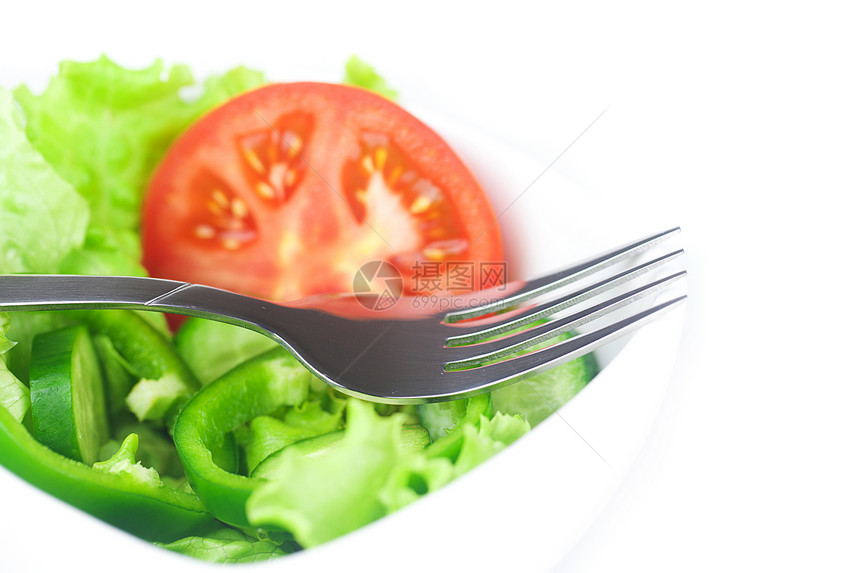 叉 菜 番茄 黄瓜和胡椒沙拉红色小吃草药午餐食物白色绿色饮食蔬菜图片