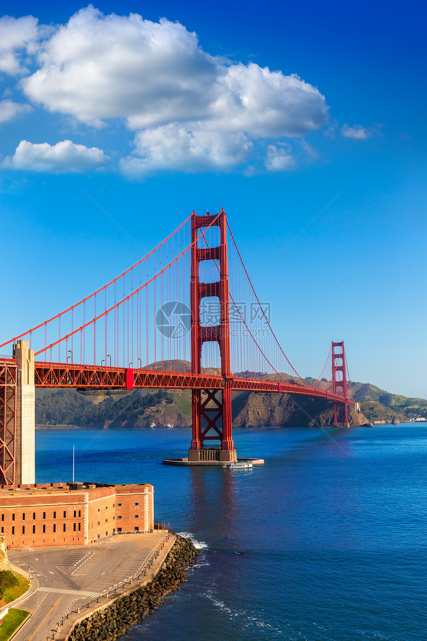 金门金门桥 旧金山大桥 来自加利福尼亚州普里西迪奥景观电缆旅行假期建筑物运输市中心旅游城市要塞图片