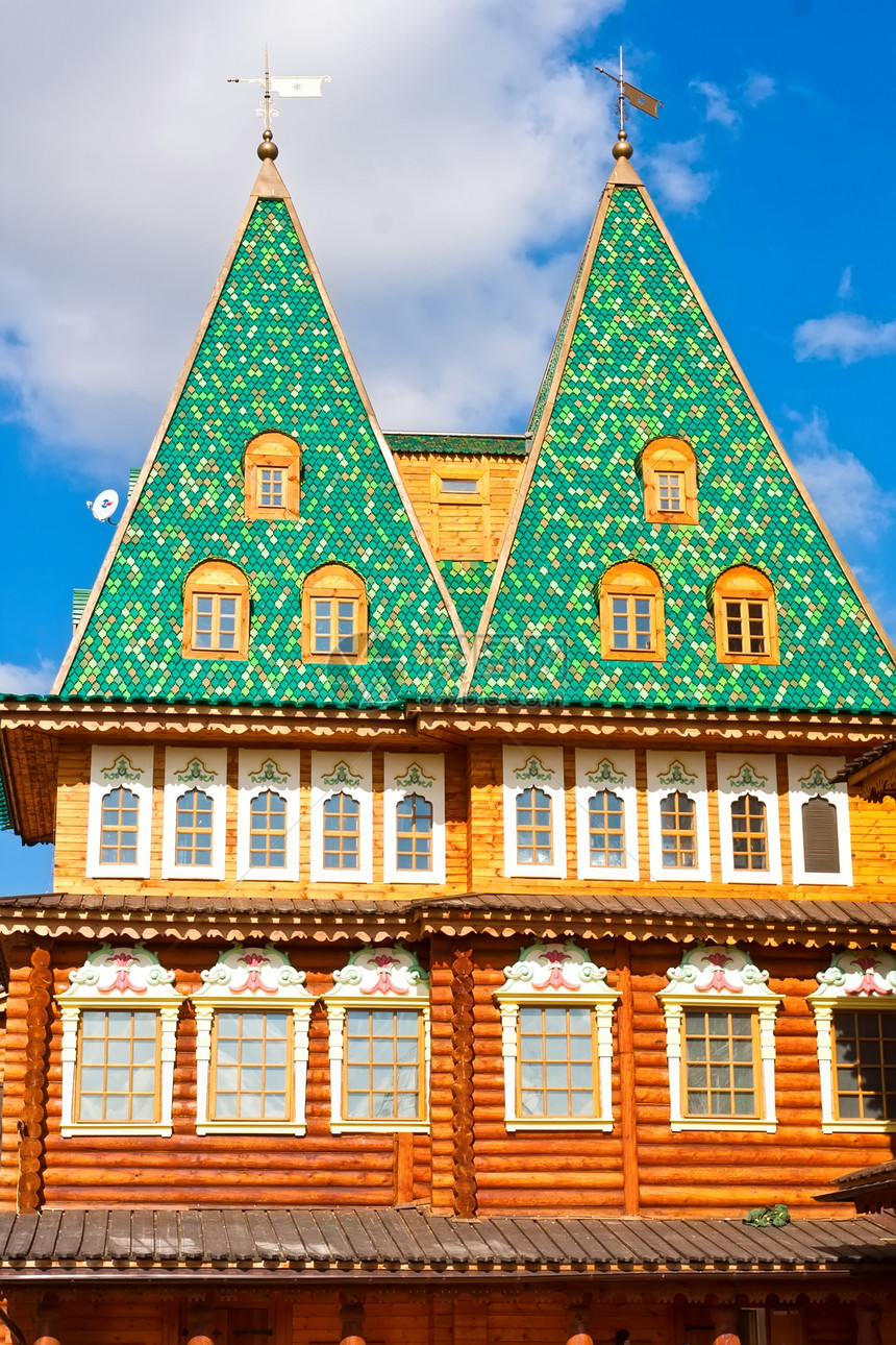 俄罗斯伍德宫殿博物馆蓝色圆顶地标历史白色文化天空旅行绿色图片