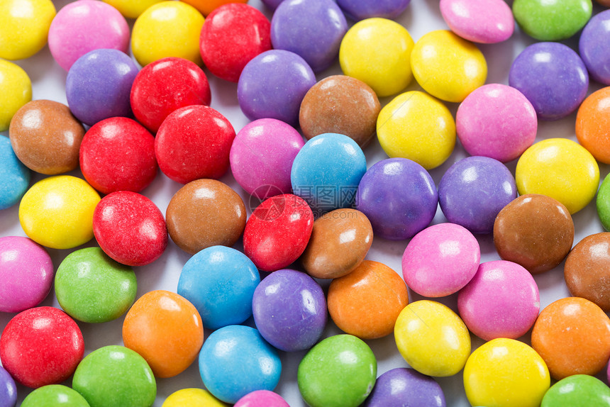 色彩多彩的糖果彩色巧克力粮食食物红色甜点绿色牛奶蓝色小吃图片
