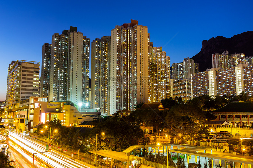 晚上在香港风景城市交通场景寺庙人口住宅速度建筑建筑学图片