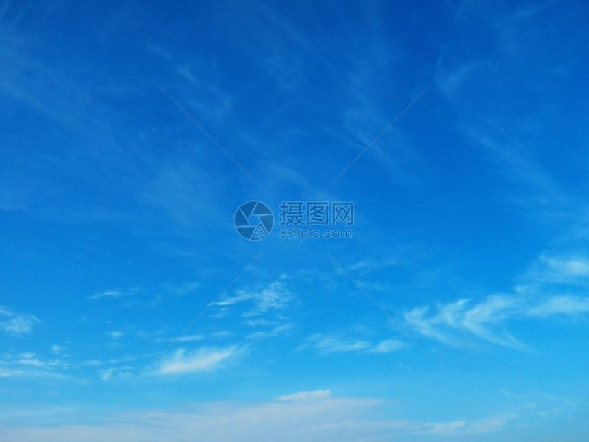 蓝天空和白云白色阳光气候多云天蓝色蓝天天气蓝色柔软度天空图片