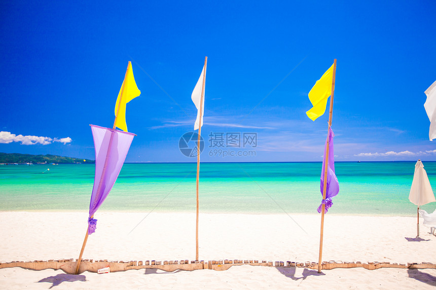 极完美的热带海滩 菲律宾菲利普有绿绿水和白沙滩闲暇晴天海景天堂情调异国假期旅行风景天空图片