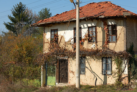 加布罗沃农村旧房村庄历史建筑房子乡村建筑学背景