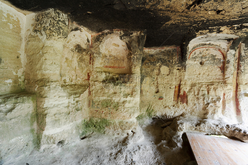 石碑修道院的房间图片