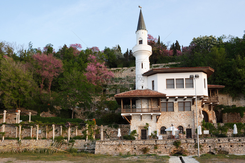 Balchik 宫殿和东边的塔楼建筑历史尖塔教会图片