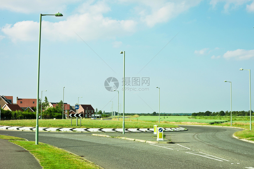 现代道路网络小路路灯街道英语绿化带人行道代码旅行灯柱图片