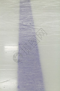 冰上曲棍球的蓝线标记蓝线运动冰球越位溜冰场卷发背景图片
