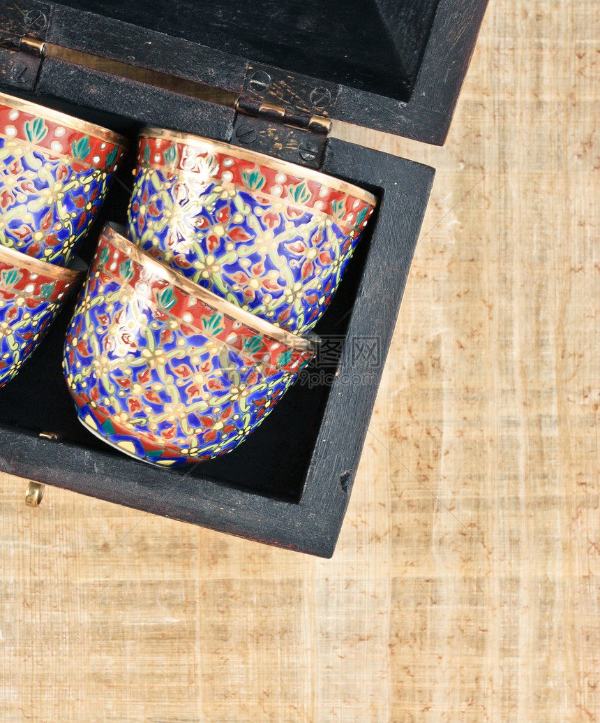 阿拉伯茶杯盒子礼物橙子杯子制品闩锁静物工艺皮革风格图片