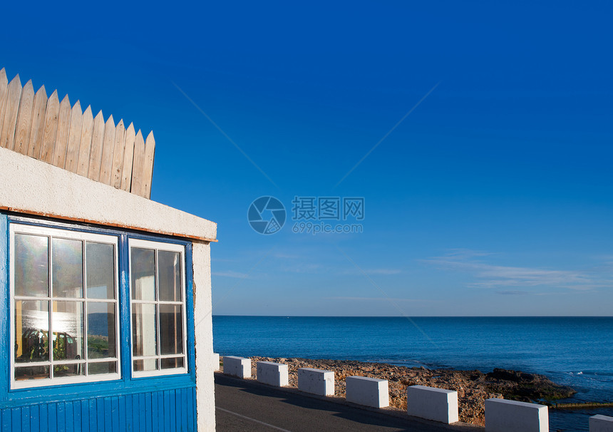地中海海洋的蓝色房屋图片