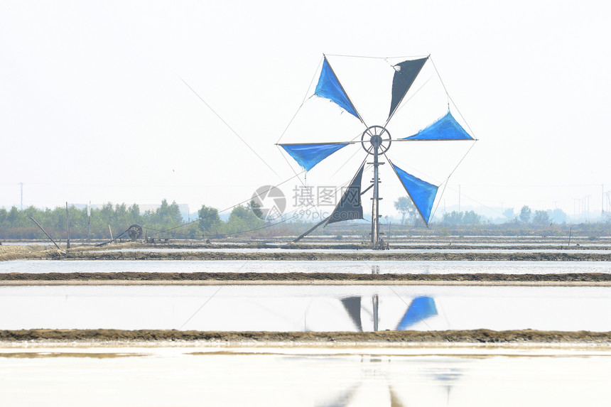 农业风车体力木头田园农场纺纱涡轮机风力能源车削风光图片