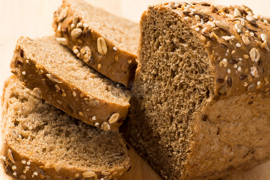 配谷物的切片面包粮食碳水食物文化芯片面包师燕麦小吃脆皮包子图片