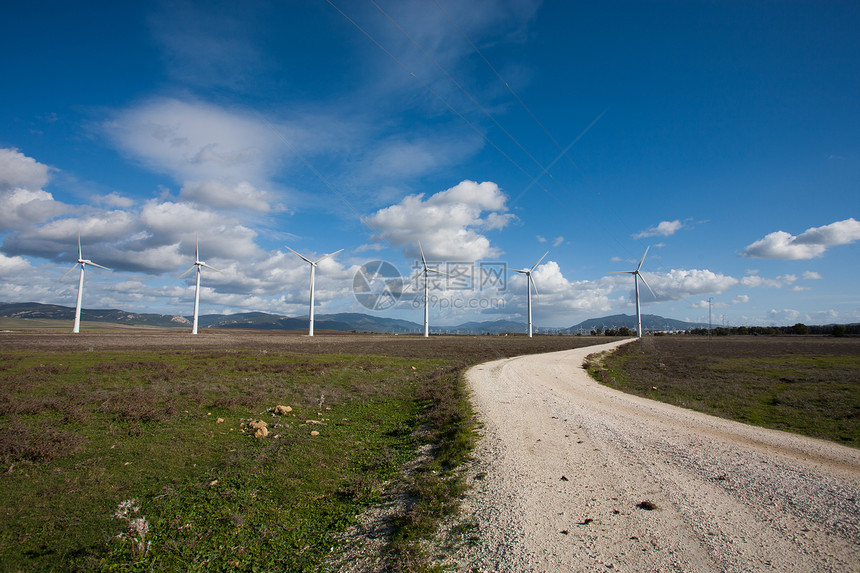 塔里法风力厂生态活力蓝天技术风车涡轮机能源风力车站车削图片
