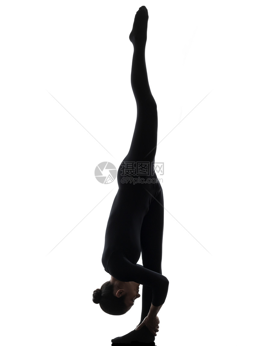 从事体操瑜伽的女听力运动者演员成年人柔软度灵活性女性运动员阴影杂技地面女士图片