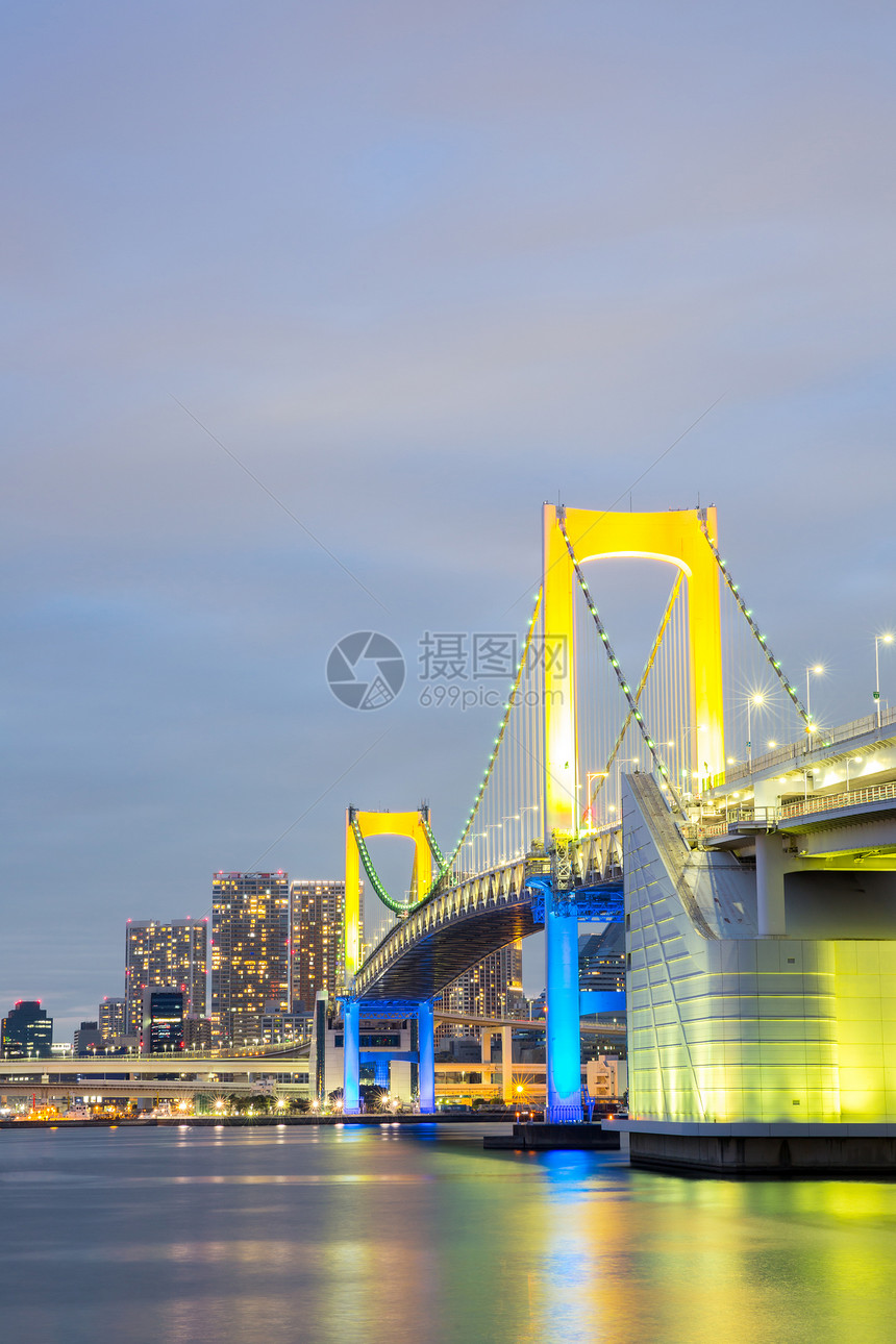 日本东京彩虹桥天际地标摩天大楼目的地地方建筑学市中心港口景观风景图片