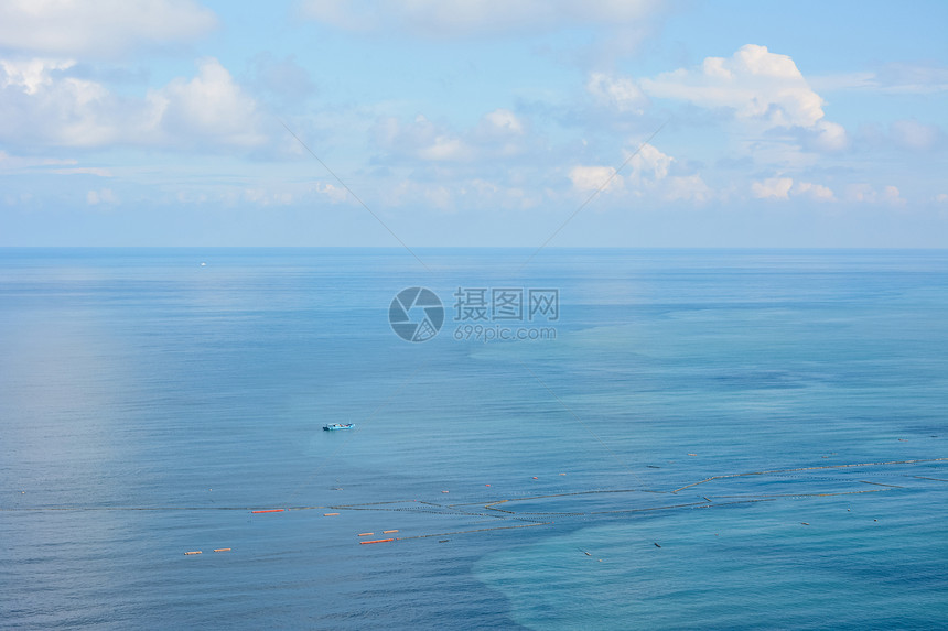 美丽的海景风景漂移白色场景蓝色天堂海岸海洋流动海浪图片