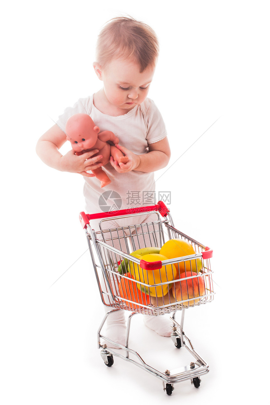 小子在店里玩杂货店水果游戏女孩食物塑料店铺大车玩具零售图片