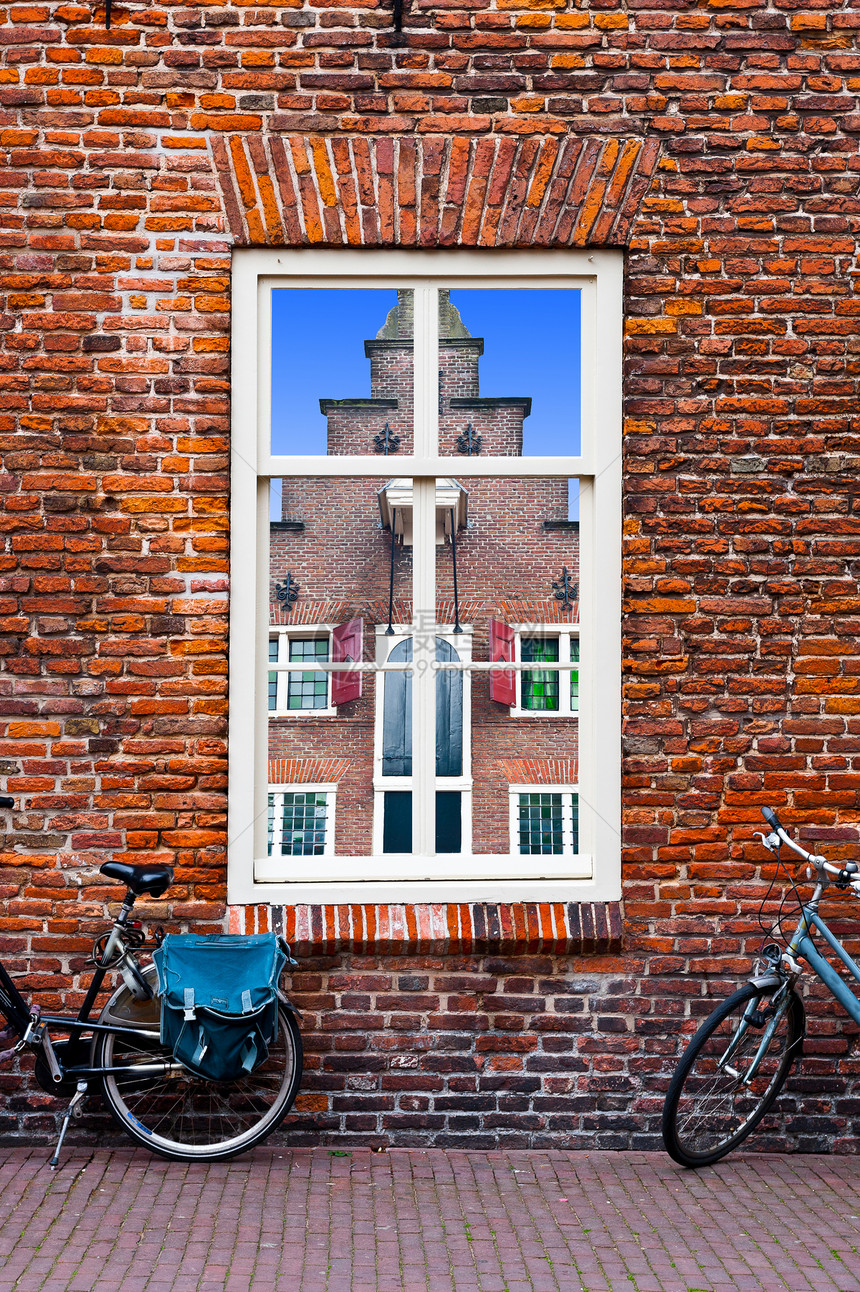 荷兰语窗口历史性装饰安全建筑学城市景观建筑框架公寓车轮图片