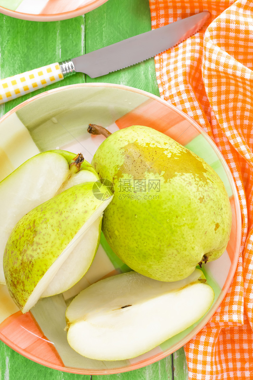 梨饮食桌子小吃木头果味美食食物厨房营养盘子图片