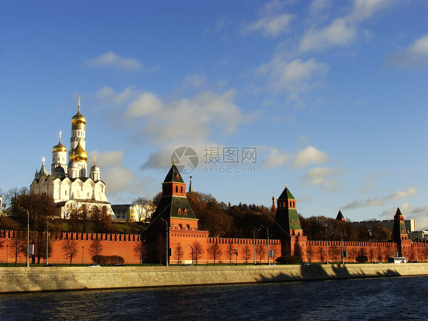 俄罗斯莫斯科克里姆林宫观光教会景观游客大教堂正方形纪念碑建筑学蓝色城市图片