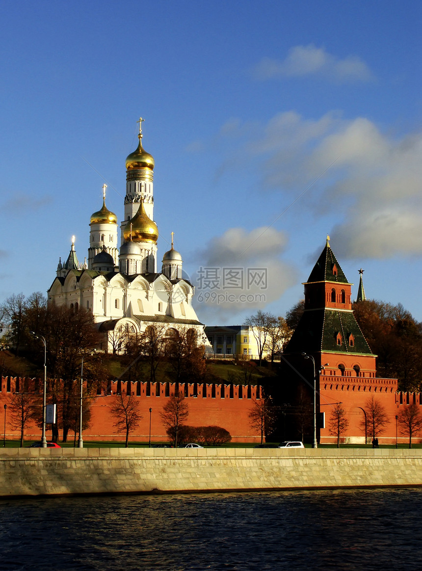 俄罗斯莫斯科克里姆林宫建筑学蓝色教会风景堡垒城市大教堂地标全景观光图片