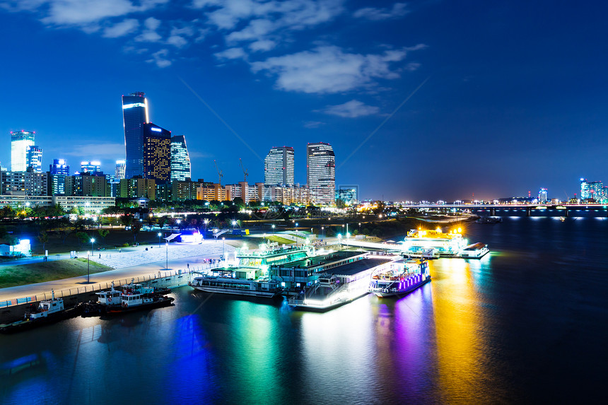 首城首尔市海岸住宅建筑物城市支撑地标天际景观码头风景图片