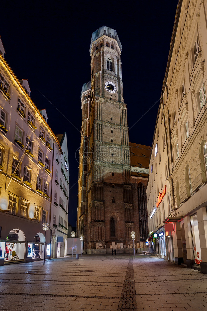慕尼黑圣母教堂 晚上 巴伐利亚 G教会假期天际城市宗教大教堂圆顶文化纪念碑旅游图片