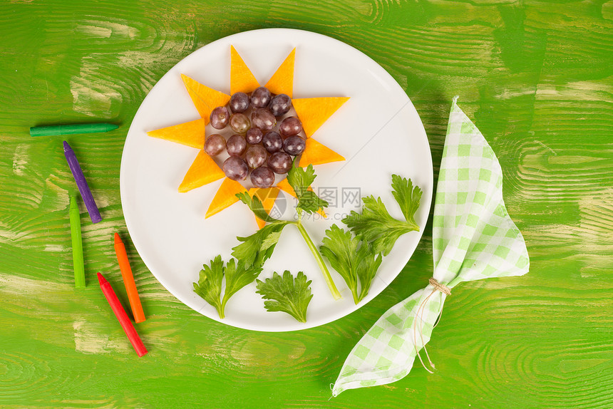 向日葵甜点创造力装饰水平美食服务童年乐趣食物水果盘子图片