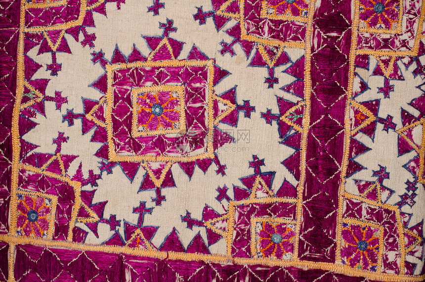 带有几何动机的磁带编织古董手工画幅织物桌布手工业水平小地毯纺织品图片