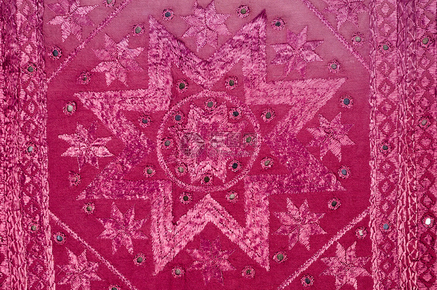 红色挂图织物小地毯画幅编织手工业桌布古董纺织品水平手工图片