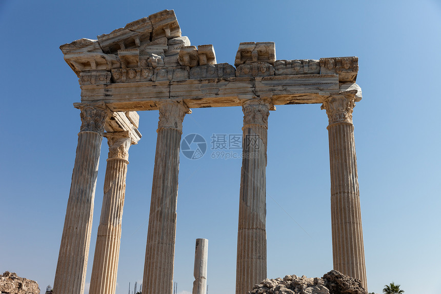 古代阿波罗神庙柱蓝色废墟历史大理石文化地标建筑寺庙文明考古学图片