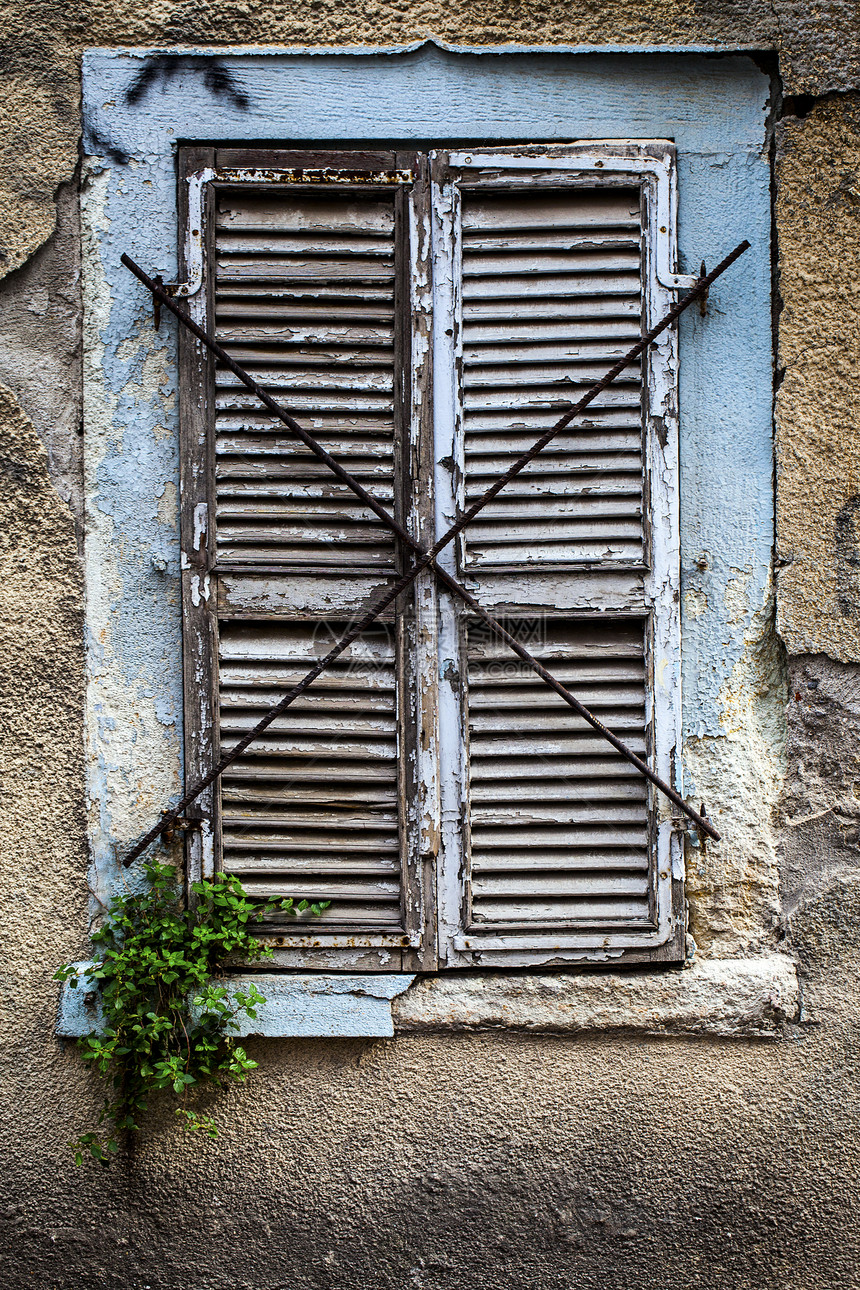 旧房子窗口植物石头建筑风化历史性环境石工窗户古董框架图片