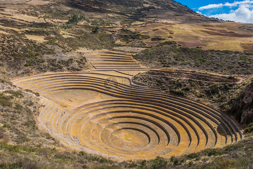 秘鲁安第斯山秘鲁Cuzco梯田旅行地方山脉班巴目的地考古考古学地标圆圈图片