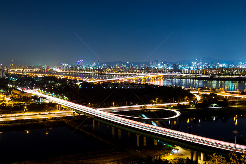 首尔市风景市中心天空运输城市天际建筑景观交通天线通道图片