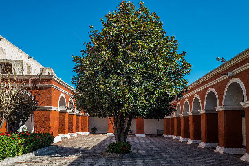 秘鲁阿雷基帕圣卡塔琳娜修道院旅行橙子露台地标山脉阳台宗教目的地建筑学殖民图片