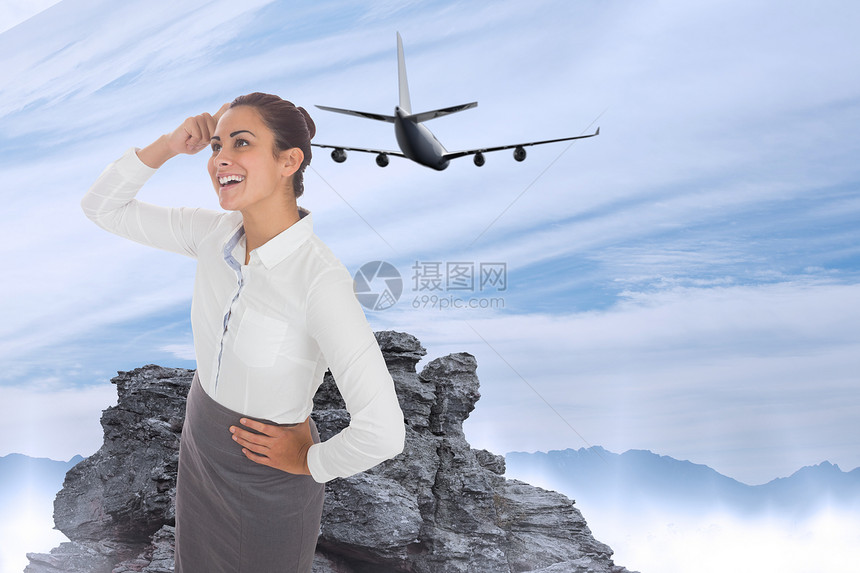 微笑 深思熟虑的女商务人士的综合形象人士航班头发绘图商业计算机职业思维环境商务图片