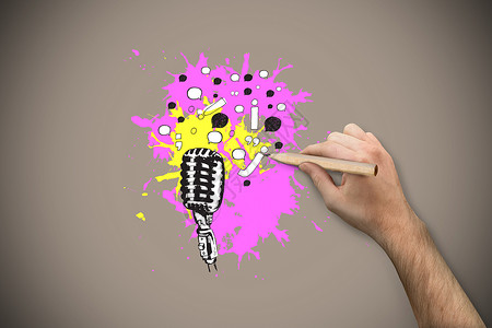 手握铅笔的复合图像演讲绘画艺术计算机数字手臂绘图麦克风创造力插图背景图片