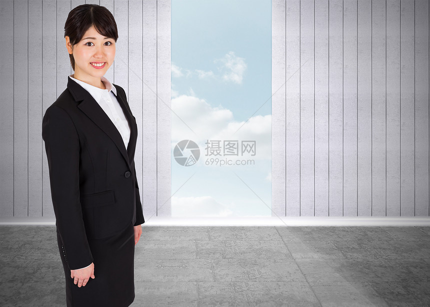 微笑的女商务人士的复合形象绘图阳光商务多云开幕式公司数字商业天空女性图片