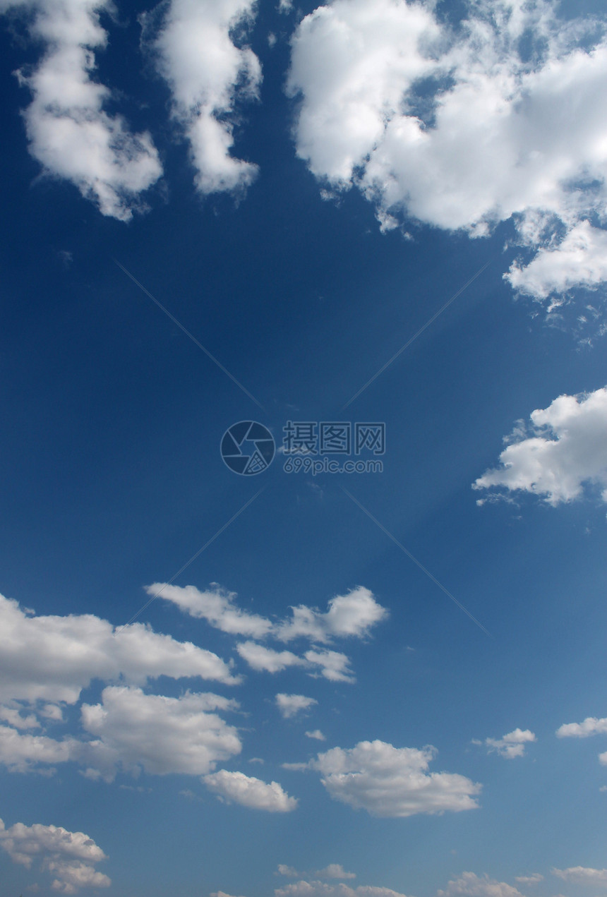 蓝色天空中的云彩彩色白色天气图片图片