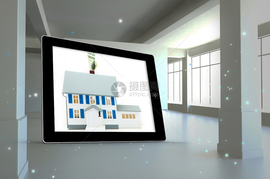 在平板屏幕上贴有价格标签的房屋综合图像窗户数字未来派设备媒体火花房地产绘图电脑房子图片