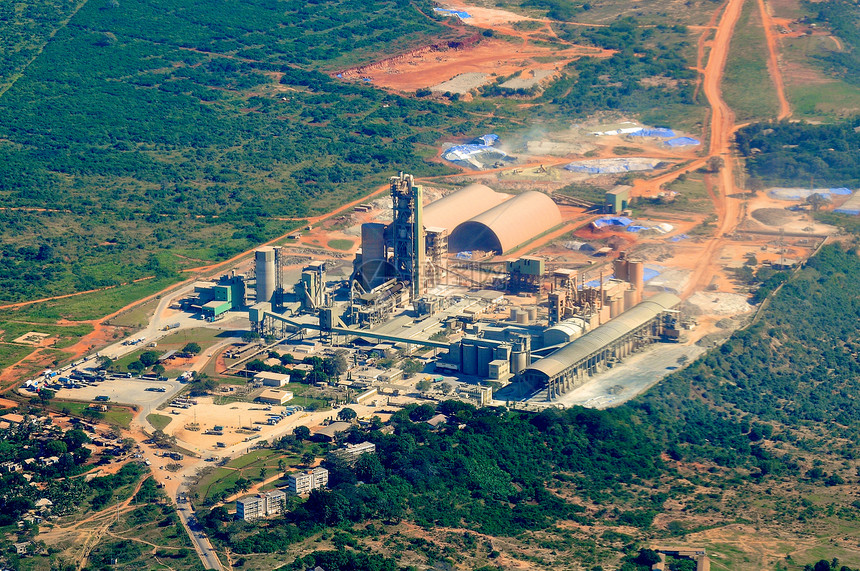 空中地标目的地旅行农场磨石风景蓝色工厂岩石飞行图片