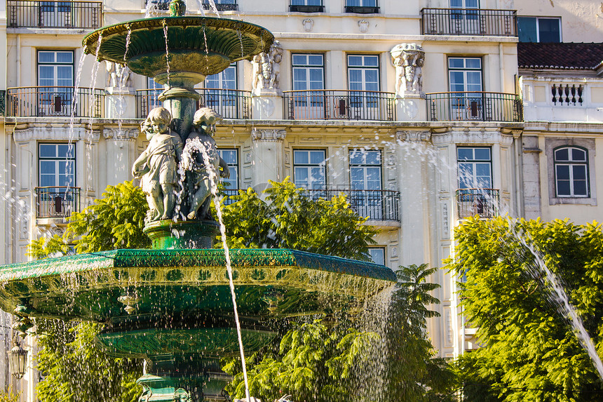 葡萄牙里斯本Rossio广场喷泉Rossio广场建筑房子地标场景天空城市风格街道国家雕塑图片