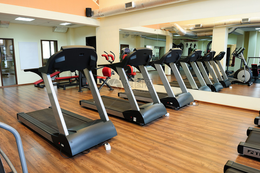 滚读机健身机运动保健跑步机健身房有氧运动卫生俱乐部减肥机器图片