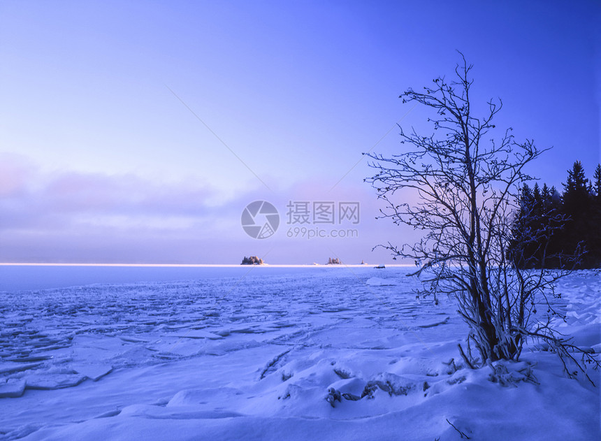 冬季风景阴影晴天季节冻结美丽蓝色木头水晶小路场地图片