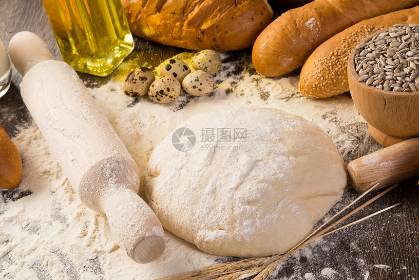 面粉 鸡蛋 白面包 小麦耳朵饼干食谱烘烤酵母玉米谷物棒子早餐味道鹌鹑图片