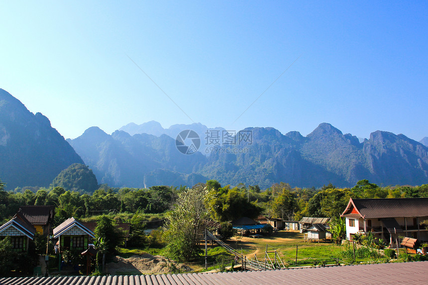 老挝Vang Vieng的景象蓝色风景美丽全景旅行绿色旅游场景歌曲丛林图片