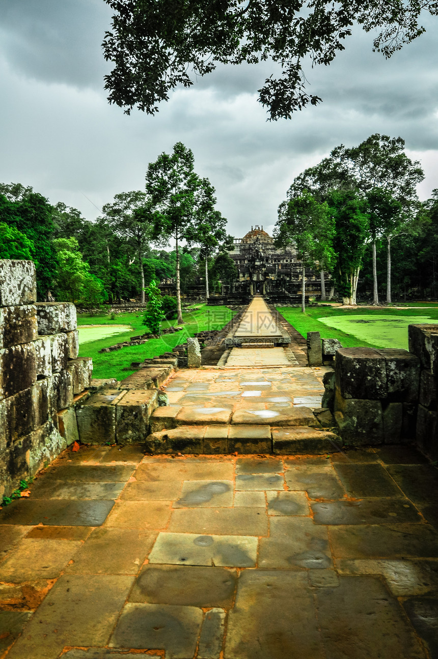 柬埔寨暹粒的和Angkor Wat高棉建筑群天空旅行艺术蓝色建筑学佛教徒历史收获寺庙上帝图片